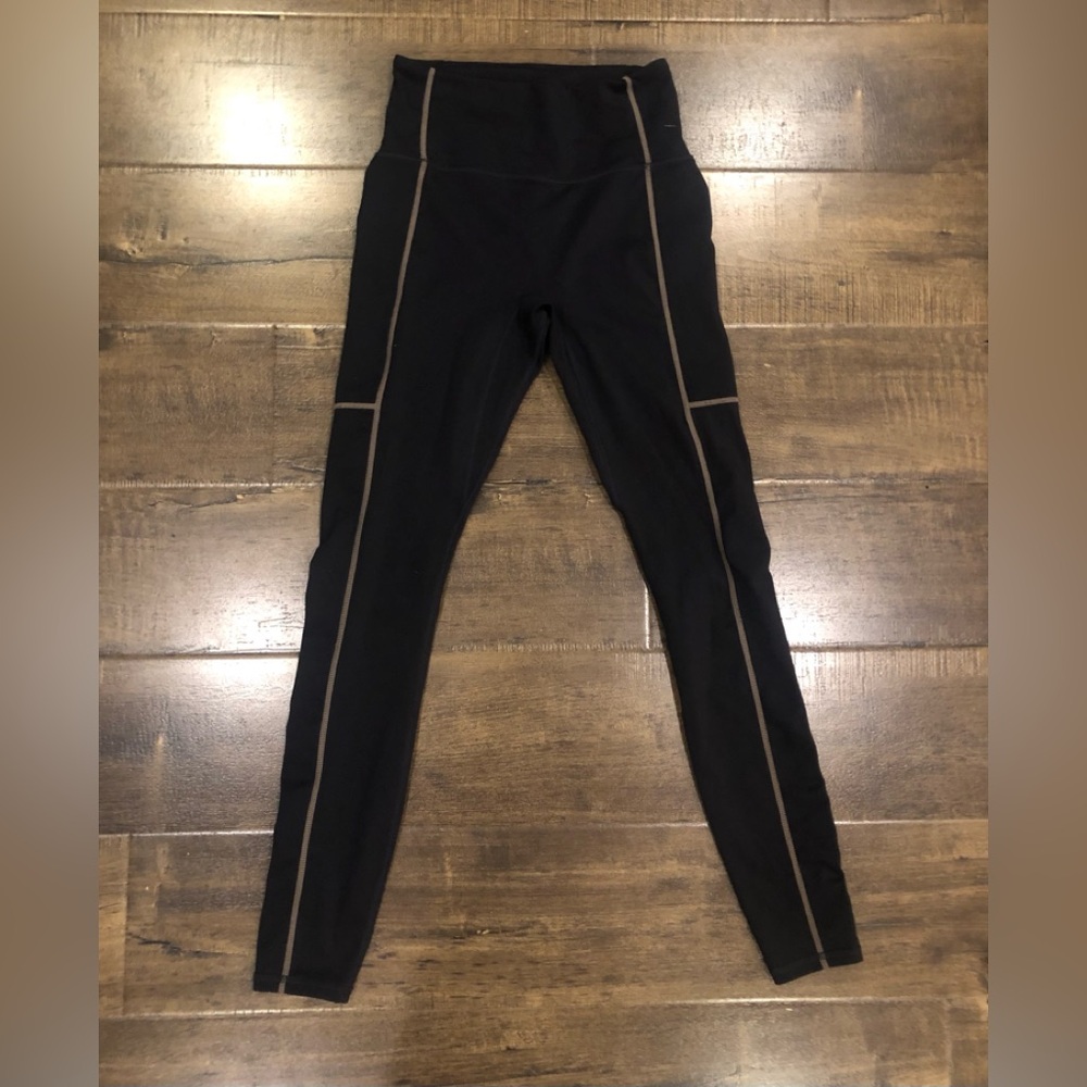 GUC Fabletics 2 piece bundle - Picture 7 of 12